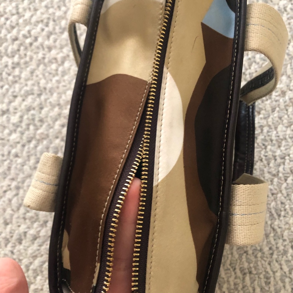 Coach tote and matching wristlet - Picture 7 of 8